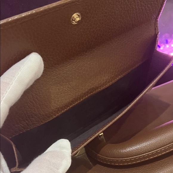 Gucci Beige and Brown Monogram Wallet - Picture 7 of 12